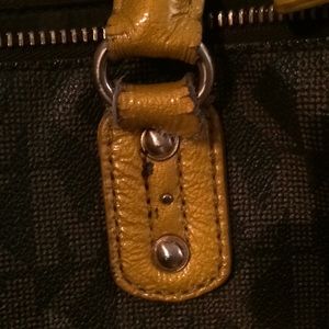 MICHAEL Michael Kors Bags - Michael Kohl’s brown med bag MICHAEL Michael Kors Bags - Michael Kohl’s brown med bag